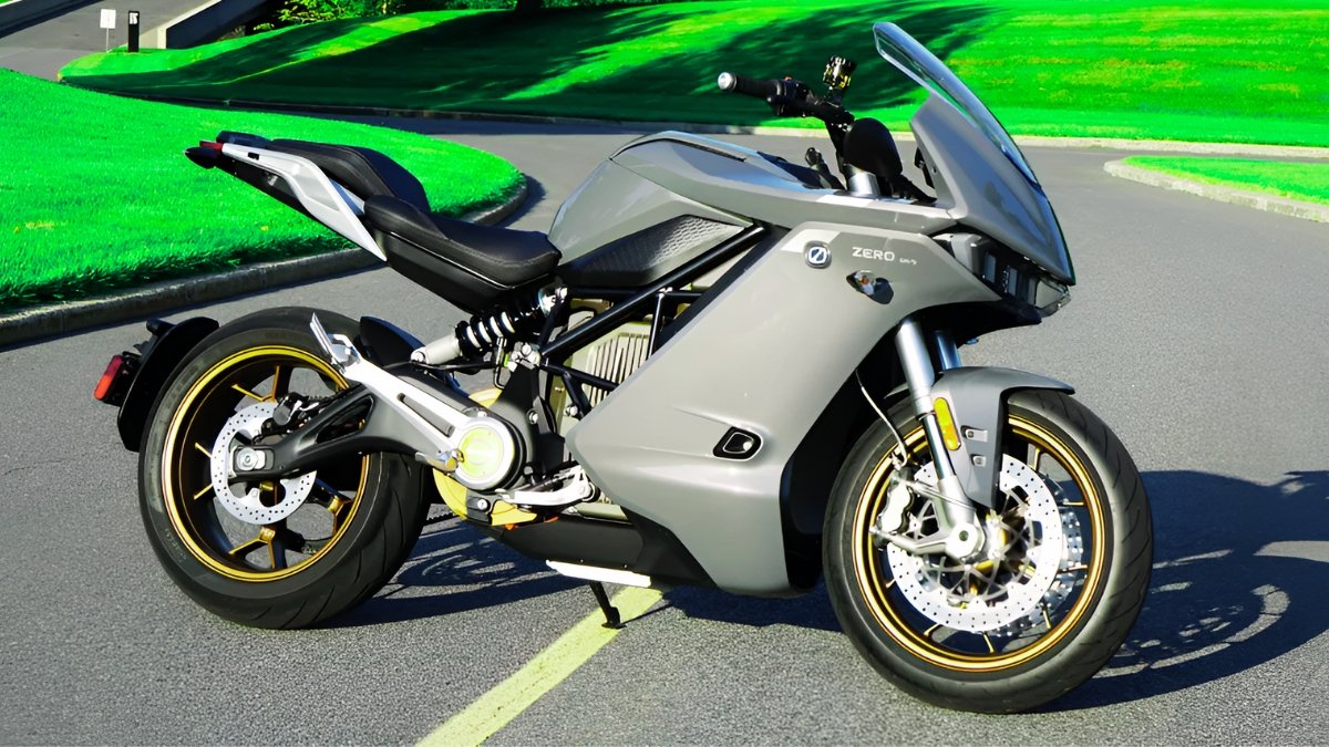 Zero SR/S 2025 Launch Sport Touring Electric Motorcycle with Aerodynamic Design