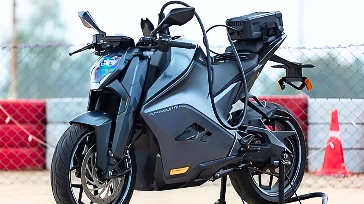 Ultraviolette F77 vs Competitors Best Electric Sports Bike Comparison