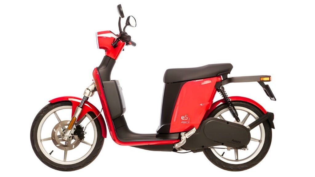 Askoll ES3 Electric Moped Ride Battery Life Speed and Design Explained